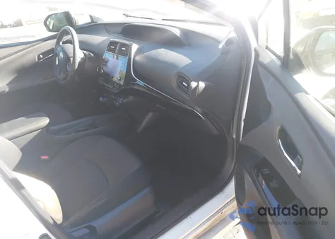 2022 Toyota Prius Le z USA, uszkodzony, nr VIN JTDKAMFU7N3177190